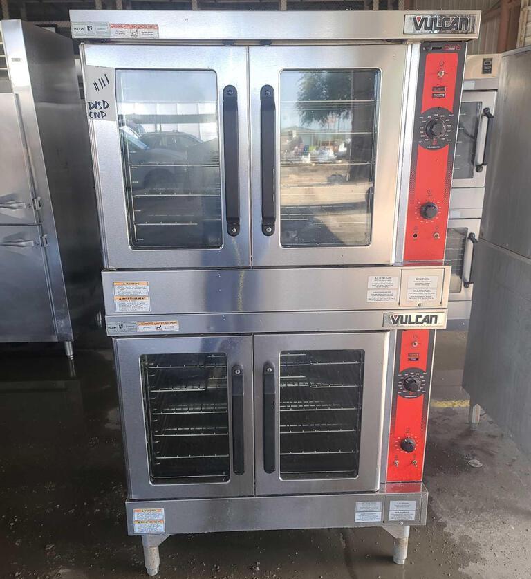 Used Vulcan Single or Three Phase Convection Oven VC4GD from School