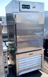 Traulsen RBC100 Blast Chiller 100 Pound Capacity Used, Tested Good