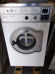 Wascomat 20 Pound White Coin Washer, 1Ph Used, Tested Good